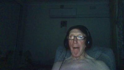 Hotbanana62 live cam on Cam4