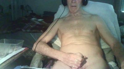 Hotbanana62 live cam on Cam4