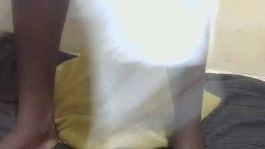 Hotberry22 live cam on Cam4