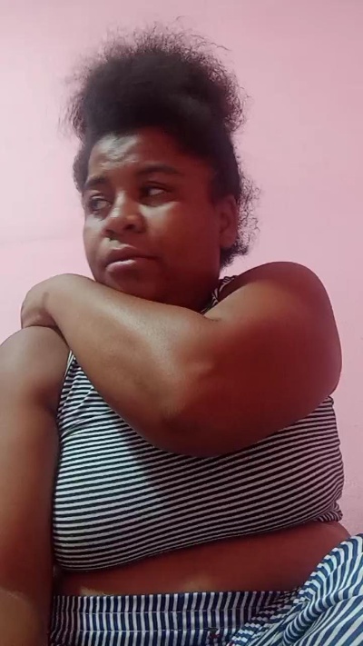 Webcam donna dal vivo da Madagascar con Hotclau