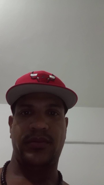 Hotdickdeliciou live cam on Cam4