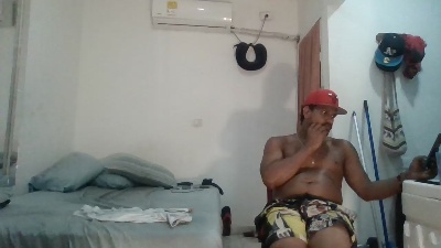 Hotdickdeliciou live cam on Cam4