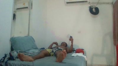 Hotdickdeliciou live cam on Cam4