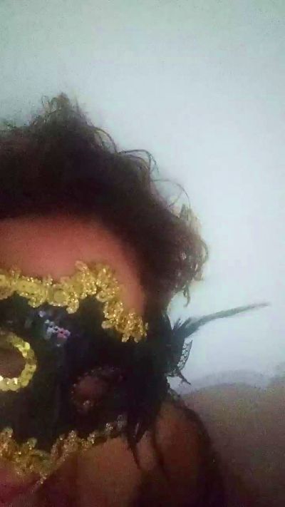 Hotledy69 live cam on Cam4