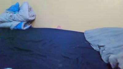 Hotlina01 live cam on Cam4