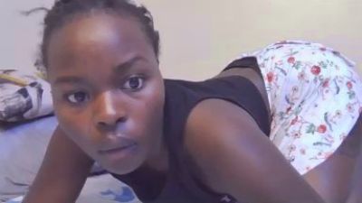Hotlina01 live cam on Cam4