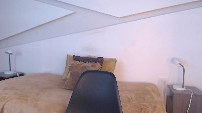Hotlittlekitty1 live cam on Cam4