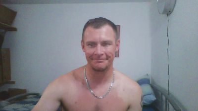 Hotloversax06 live cam on Cam4