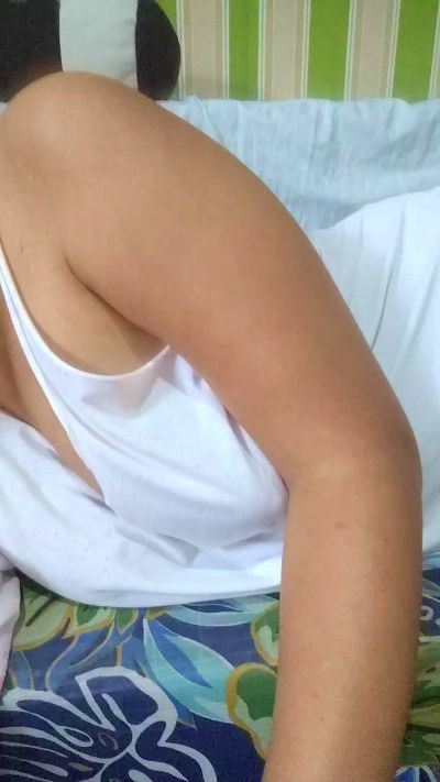 Hotmama45 live cam on Cam4