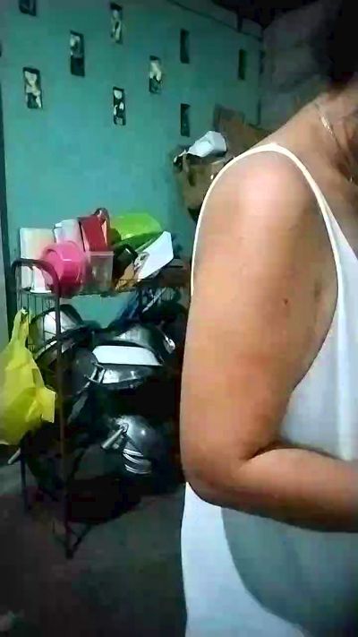 Hotmama45 live cam on Cam4
