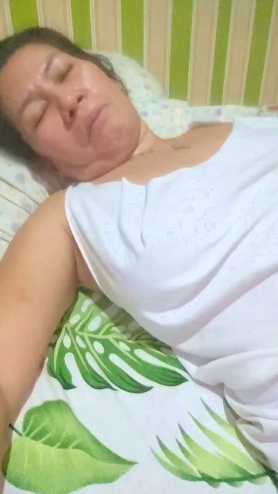 Hotmama45 live cam on Cam4