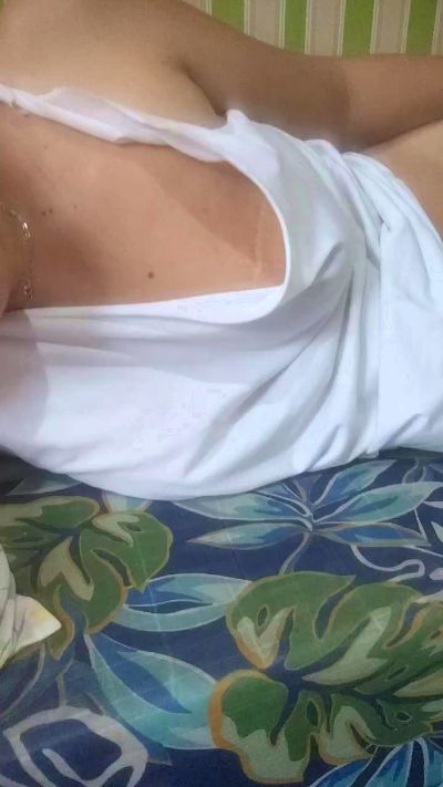 Hotmama45 live cam on Cam4