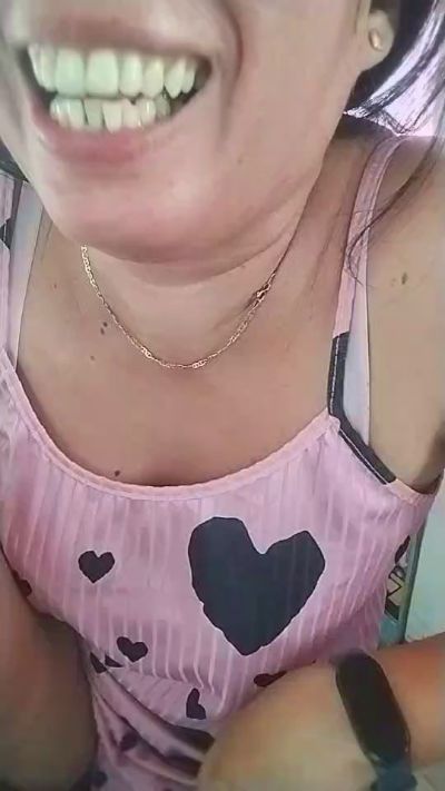 Hotmama45 live cam on Cam4