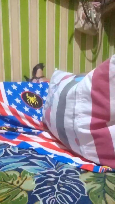 Hotmama45 live cam on Cam4