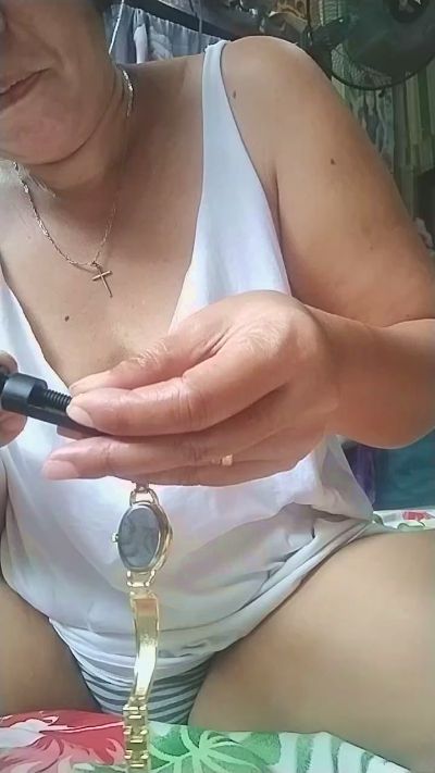 Hotmama45 live cam on Cam4