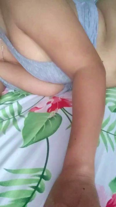 Hotmama45 live cam on Cam4