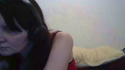 Hotmodel1984 live cam on Cam4