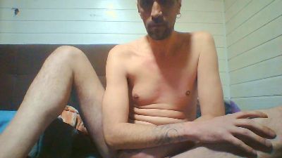 Hotrealcouple live cam on Cam4