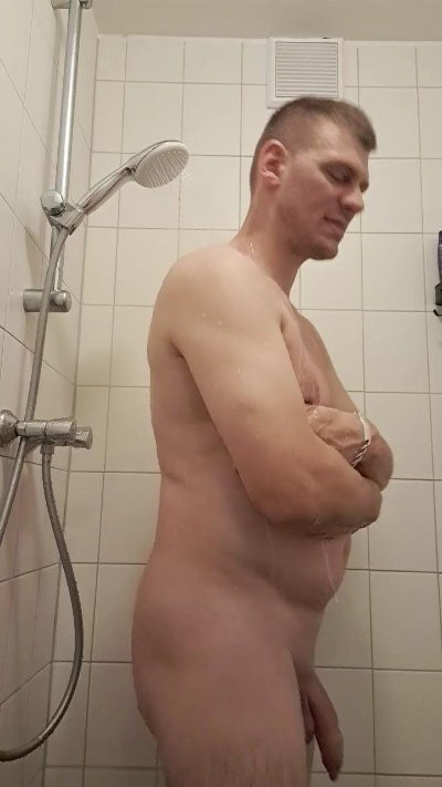 Hotsexyboy89 live cam on Cam4
