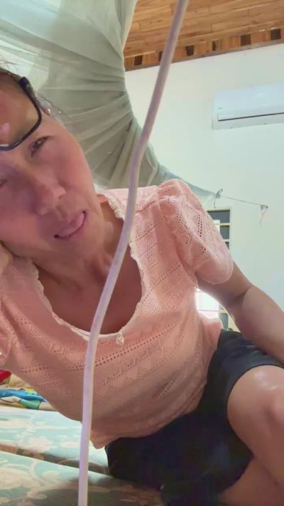 Hotsiren live cam on Cam4