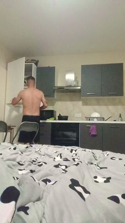 Profile and Statistics for HottCouple069 on Cam4