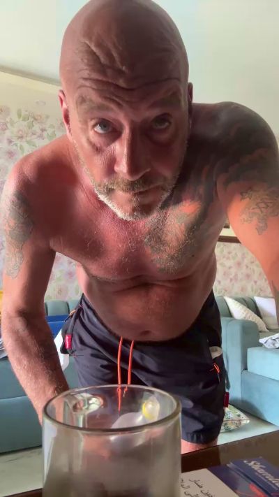 Hotti00 live cam on Cam4