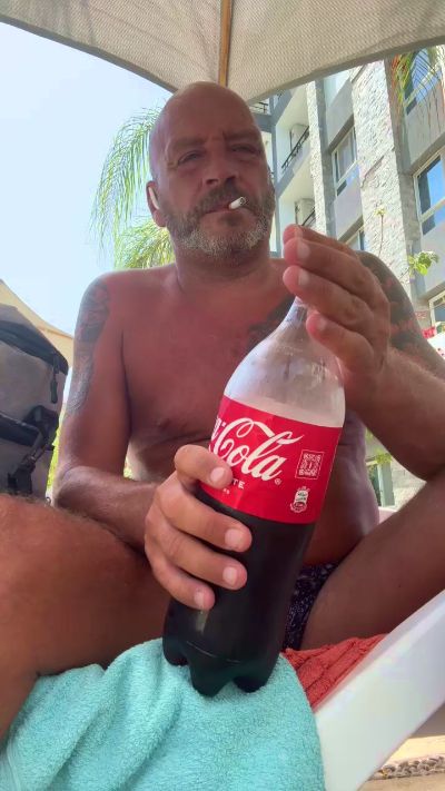 Hotti00 live cam on Cam4
