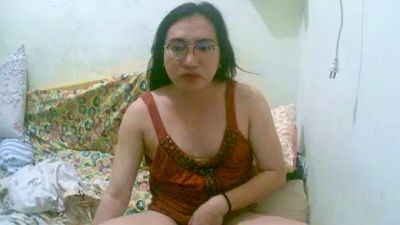HottieCreamy live cam on Cam4