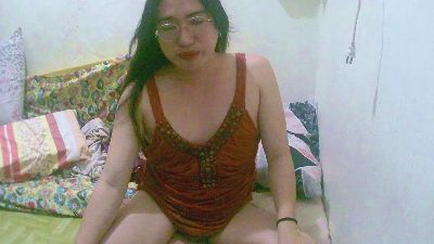 HottieCreamy live cam on Cam4