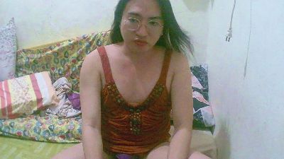 HottieCreamy live cam on Cam4