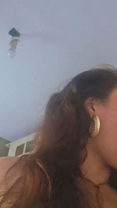 Hottiedottie live cam on Cam4