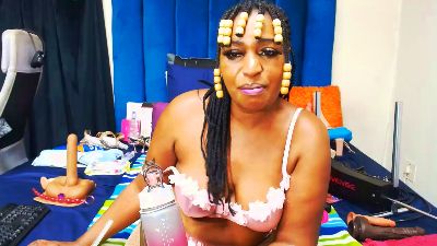 Hotxbums22 live cam on Cam4