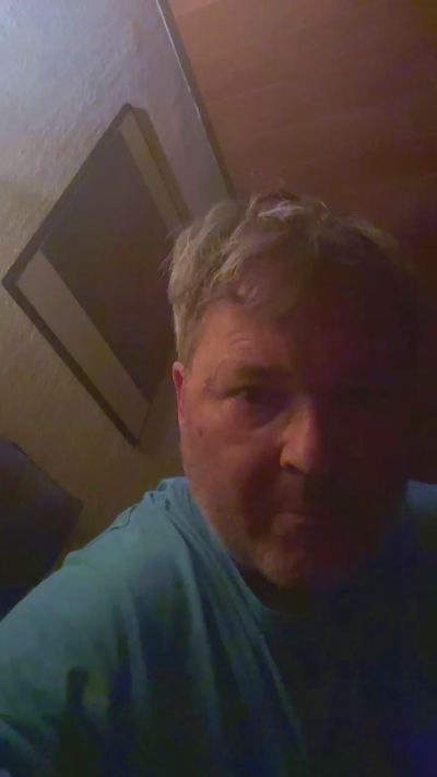 Hotzspot live cam on Cam4
