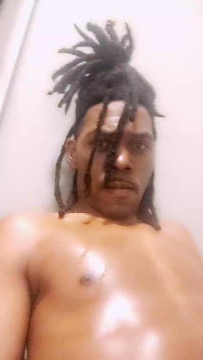 Howtosee1 live cam on Cam4