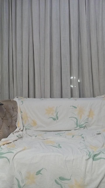 HputoBr live cam on Cam4