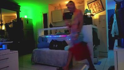 HuGo4K live cam on Cam4