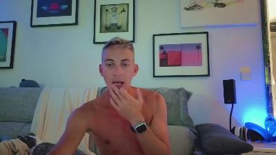 HuGo4K live cam on Cam4