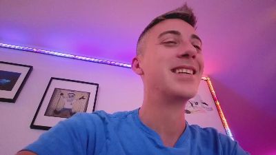 HuGo4K live cam on Cam4