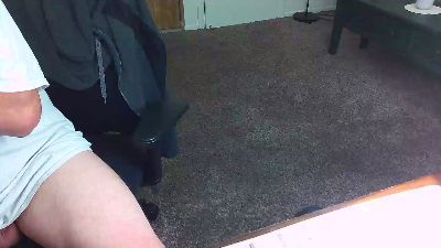 Hubbyluvs live cam on Cam4