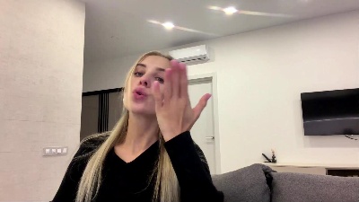 HuePracht live cam on Cam4