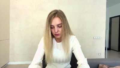 HuePracht live cam on Cam4