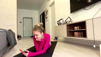 HuePracht live cam on Cam4