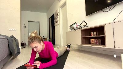 HuePracht live cam on Cam4