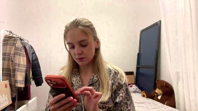 HuePracht live cam on Cam4