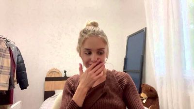 HuePracht live cam on Cam4