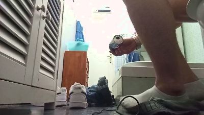 Hugedoee04 live cam on Cam4
