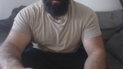 Hugehairymacho live cam on Cam4