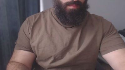 Hugehairymacho live cam on Cam4
