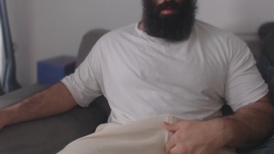Hugehairymacho live cam on Cam4