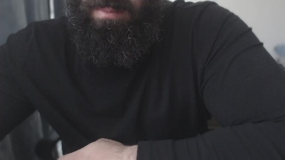 Hugehairymacho live cam on Cam4